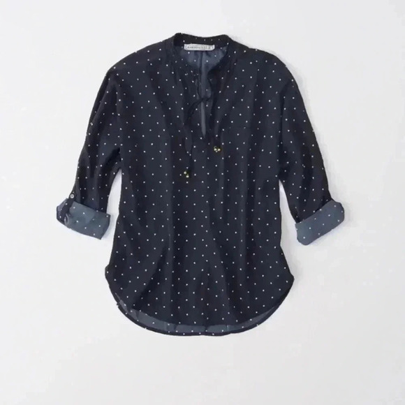 Abercrombie & Fitch Tops - Abercrombie & Fitch Star Blouse